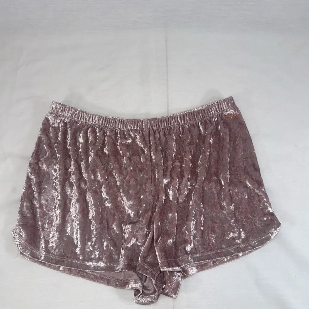 Danskin Dusty Pink Crushed Velvet Sleepwear Pajama Set Top and Shorts Size M